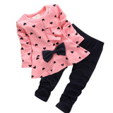 New Baby Sets Heart-shaped Print Bow Cute 2PCS Kids Set T shirt + Pants